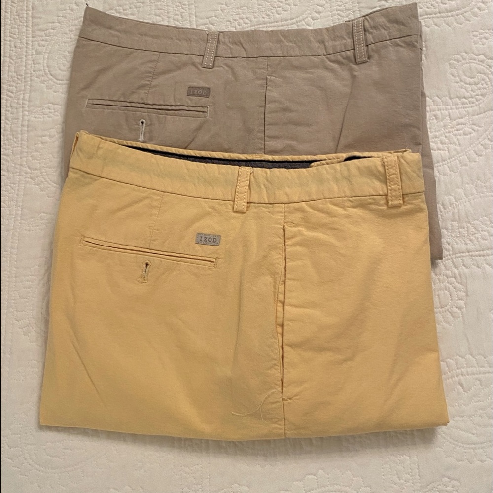 Men’s linen shorts by Izod size 34